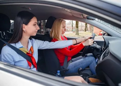 https://dl4.joxi.net/drive/2025/04/22/0058/3852/3829516/16/68fc83ca85.jpg